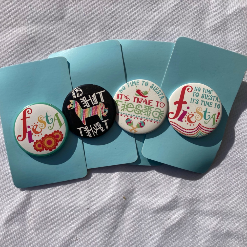 🔴$3 sale bundle onlyFiesta pins